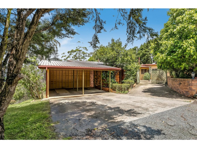 13 Murphys Creek Road, Blue Mountain Heights QLD 4350