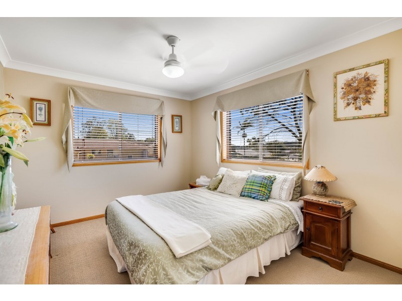2 Ludgate Court, Rockville QLD 4350