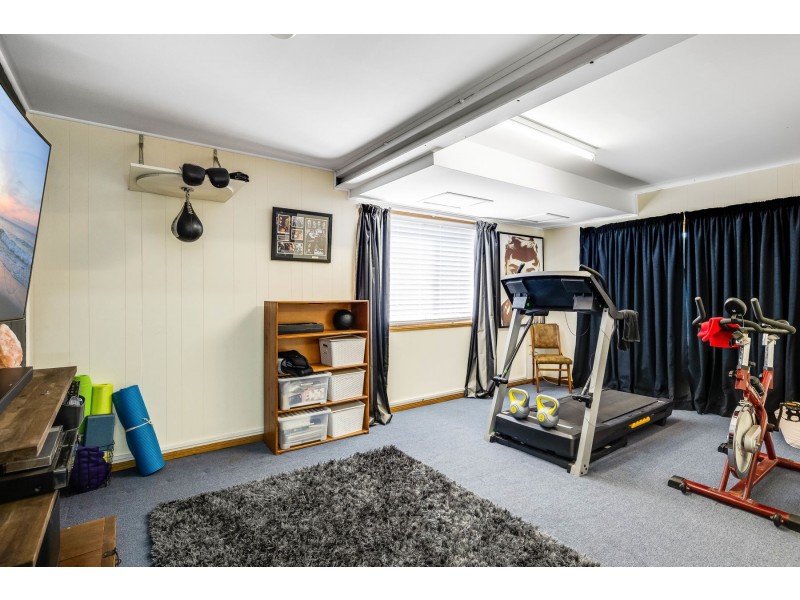 2 Ludgate Court, Rockville QLD 4350