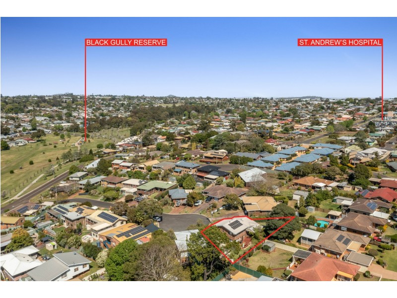 2 Ludgate Court, Rockville QLD 4350