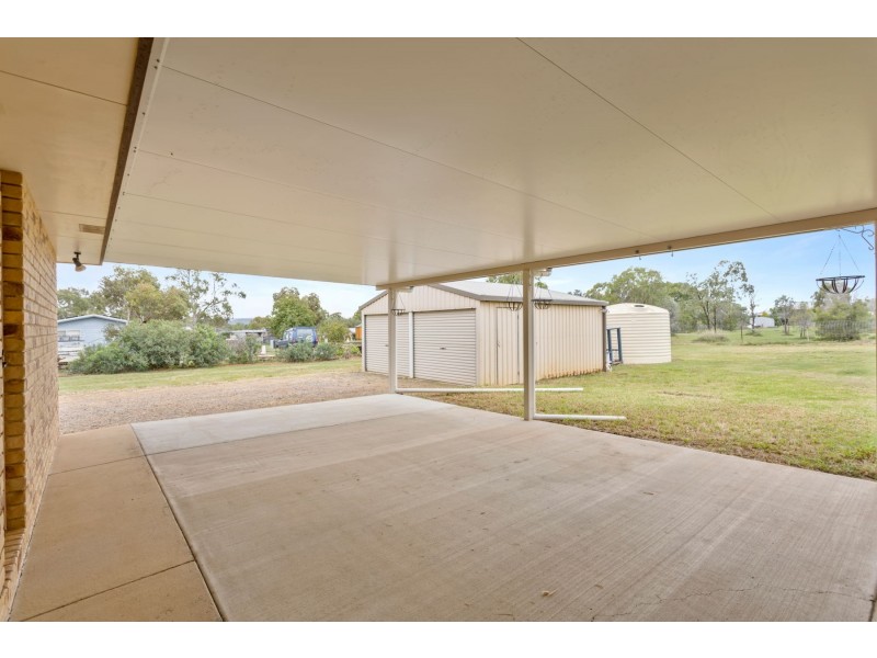 23 Perrin Road, Cambooya QLD 4358