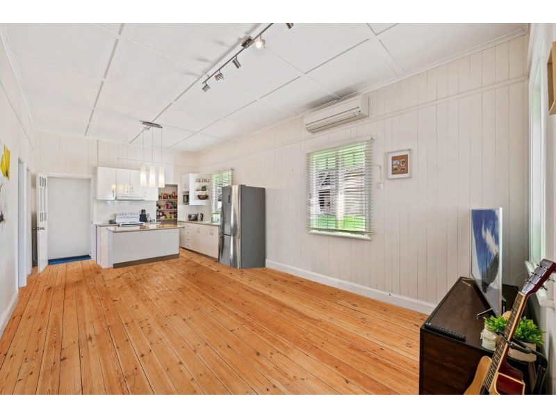 4 Stephen Street, South Toowoomba QLD 4350