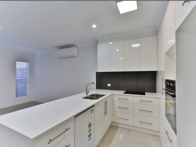 3/9 Cranley Street, South Toowoomba QLD 4350