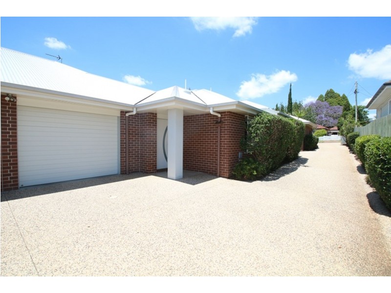3/9 Cranley Street, South Toowoomba QLD 4350