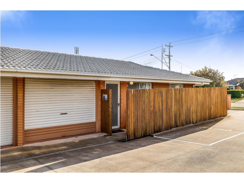 1/160 Drayton Road, Harristown QLD 4350