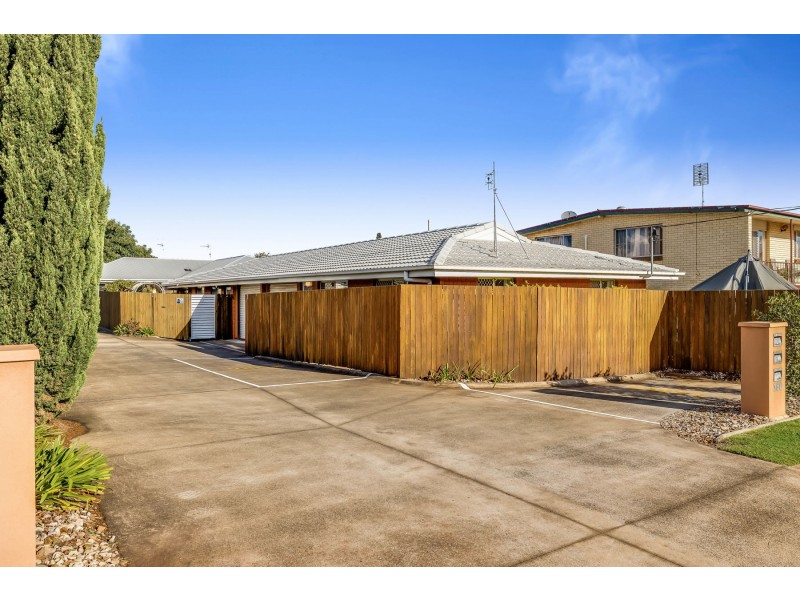 1/160 Drayton Road, Harristown QLD 4350