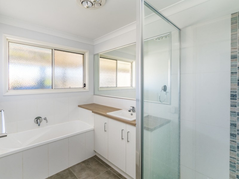 23 Ridge Drive, Cambooya QLD 4358