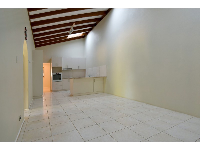 1/1 Beirne Street, South Toowoomba QLD 4350