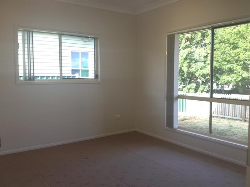 13 Price Lane, Toowoomba City QLD 4350