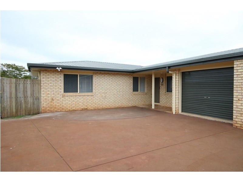 2/14 Pascoe Lane, Harlaxton QLD 4350