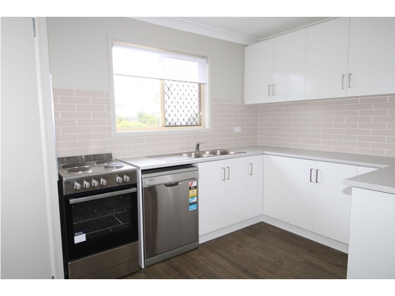 2/14 Pascoe Lane, Harlaxton QLD 4350