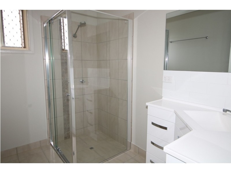 2/14 Pascoe Lane, Harlaxton QLD 4350