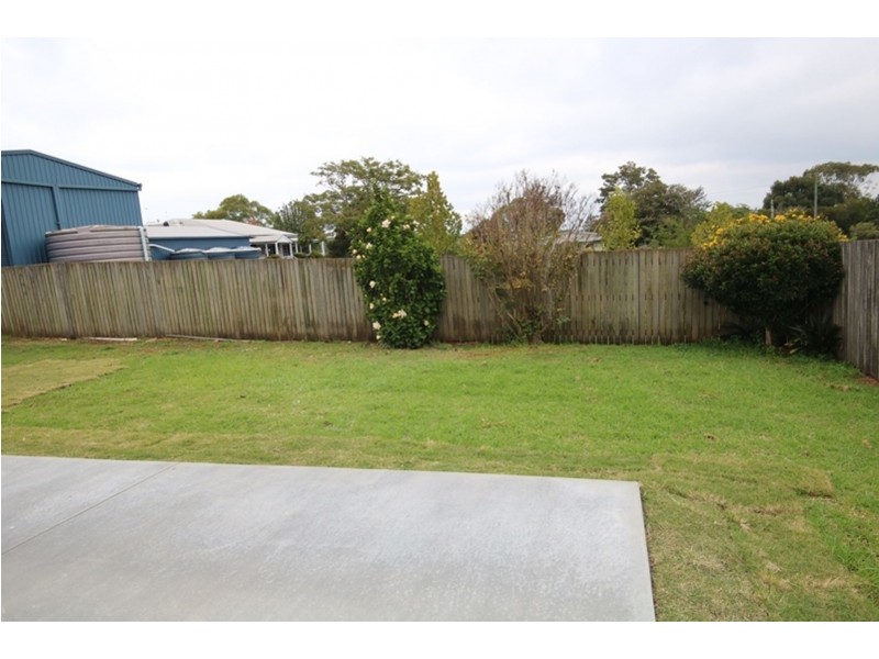 2/14 Pascoe Lane, Harlaxton QLD 4350