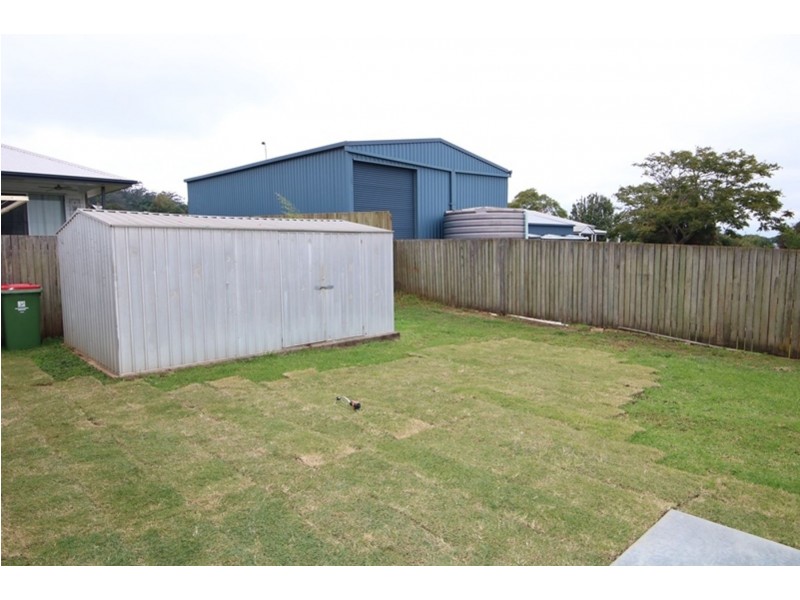 2/14 Pascoe Lane, Harlaxton QLD 4350