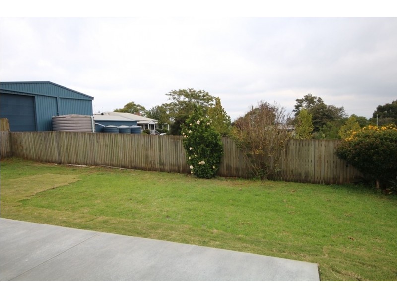 2/14 Pascoe Lane, Harlaxton QLD 4350