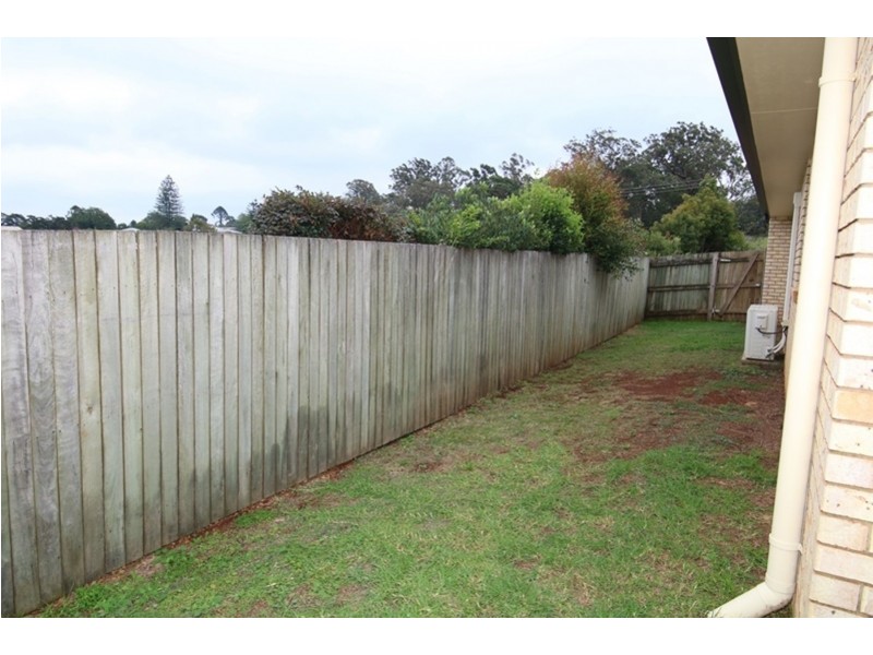 2/14 Pascoe Lane, Harlaxton QLD 4350