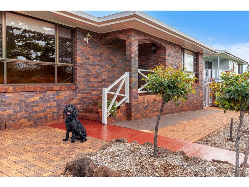 28 Boyett Street, Centenary Heights QLD 4350