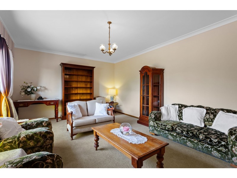 28 Boyett Street, Centenary Heights QLD 4350