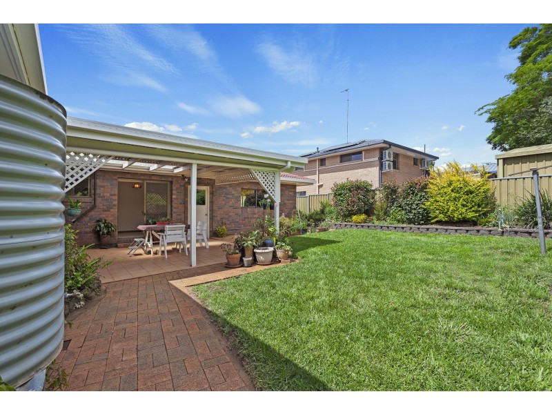 28 Boyett Street, Centenary Heights QLD 4350