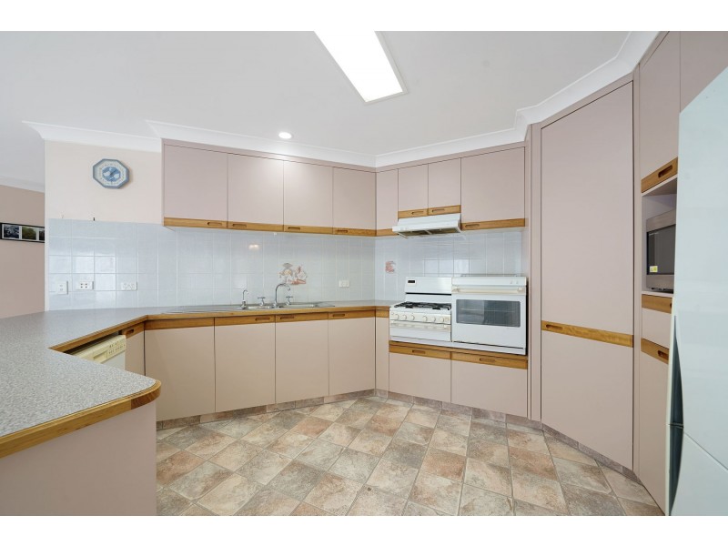 26 Halsworth Street, Cranley QLD 4350