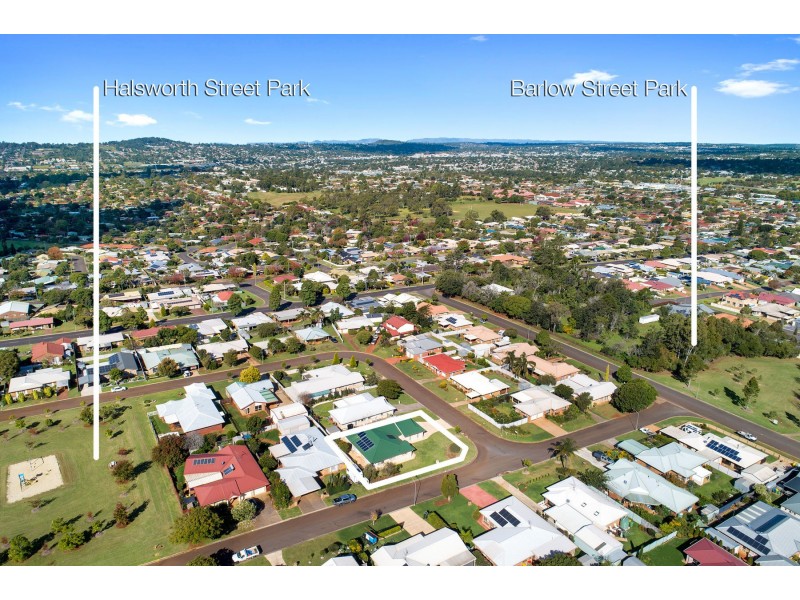 26 Halsworth Street, Cranley QLD 4350