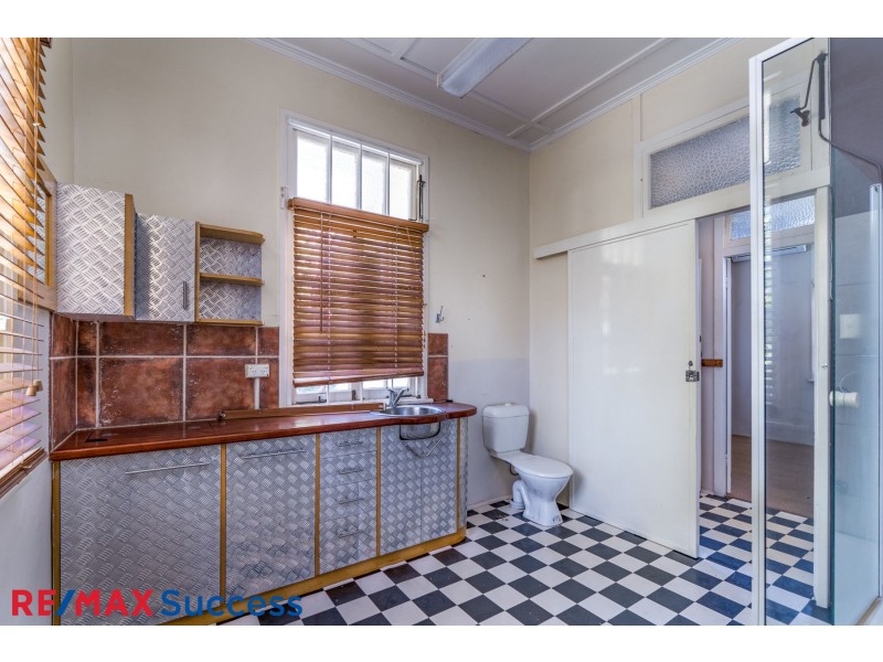 8 Royal Street, Toowoomba City QLD 4350