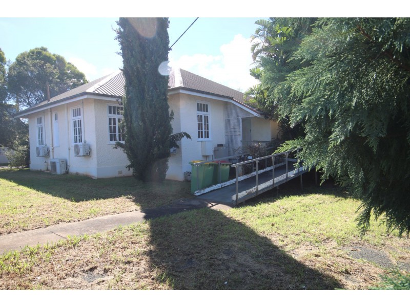 8 Royal Street, Toowoomba City QLD 4350