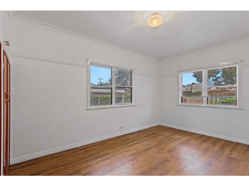 7 Garde Street, Centenary Heights QLD 4350