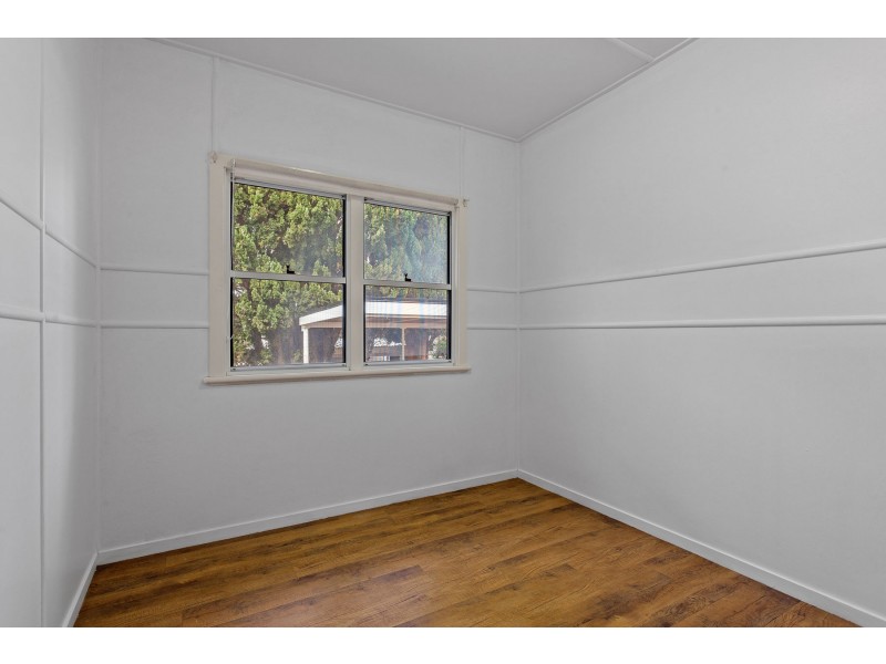 7 Garde Street, Centenary Heights QLD 4350