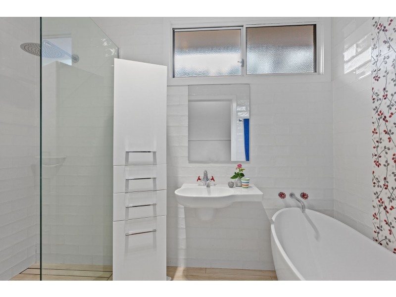 7 Garde Street, Centenary Heights QLD 4350