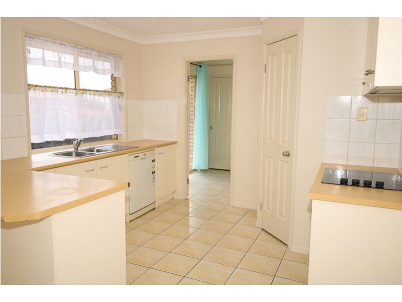 5 Cuttaburra Crescent, Glenvale QLD 4350