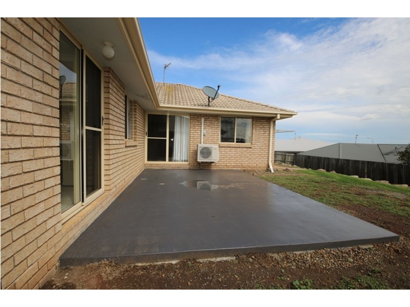 5 Cuttaburra Crescent, Glenvale QLD 4350