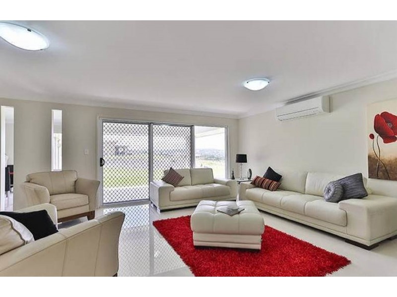 4 Wodalla Court, Hodgson Vale QLD 4352