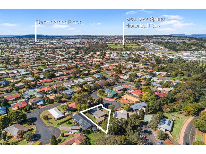 3 Oxford Court, Darling Heights QLD 4350