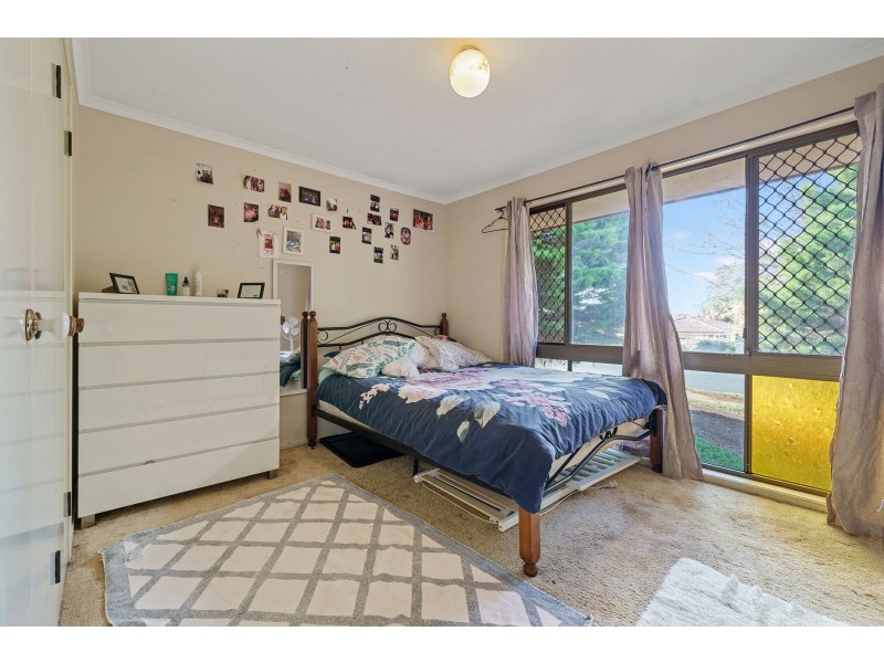 2 Champagne Crescent, Wilsonton Heights QLD 4350