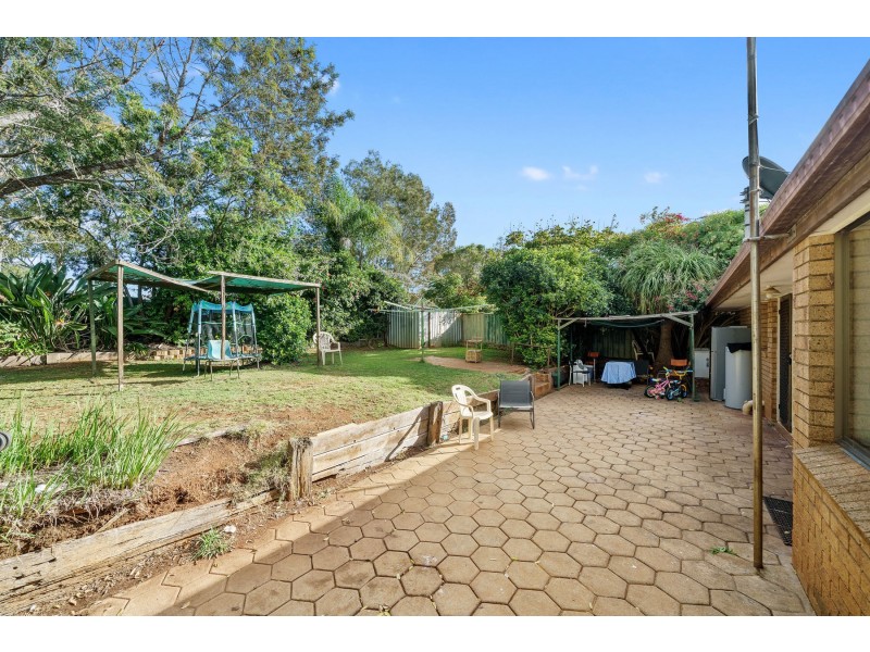 2 Champagne Crescent, Wilsonton Heights QLD 4350