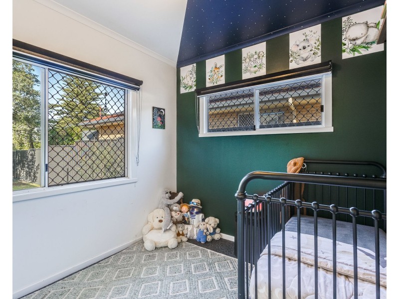 280 West Street, Kearneys Spring QLD 4350
