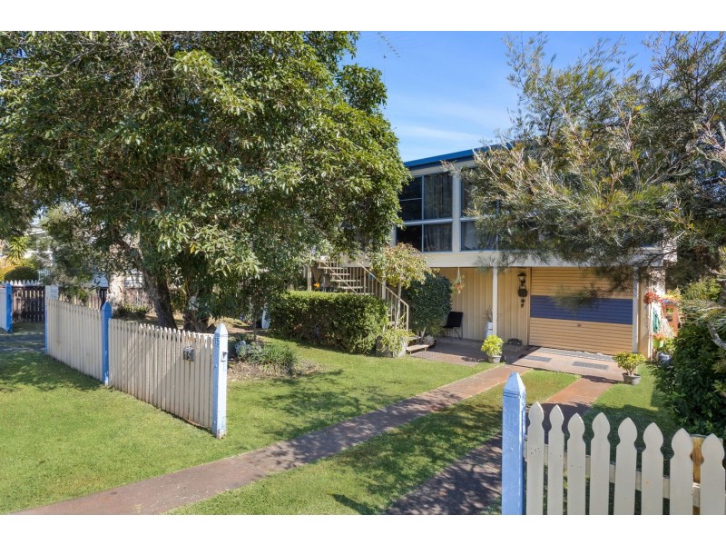 15 Loudon Street, South Toowoomba QLD 4350