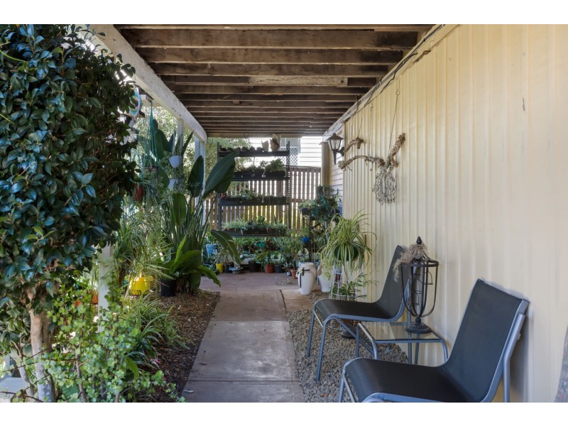 15 Loudon Street, South Toowoomba QLD 4350