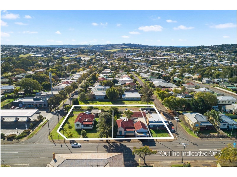 241-249 Bridge Street, Newtown QLD 4350
