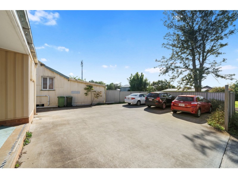 241-249 Bridge Street, Newtown QLD 4350