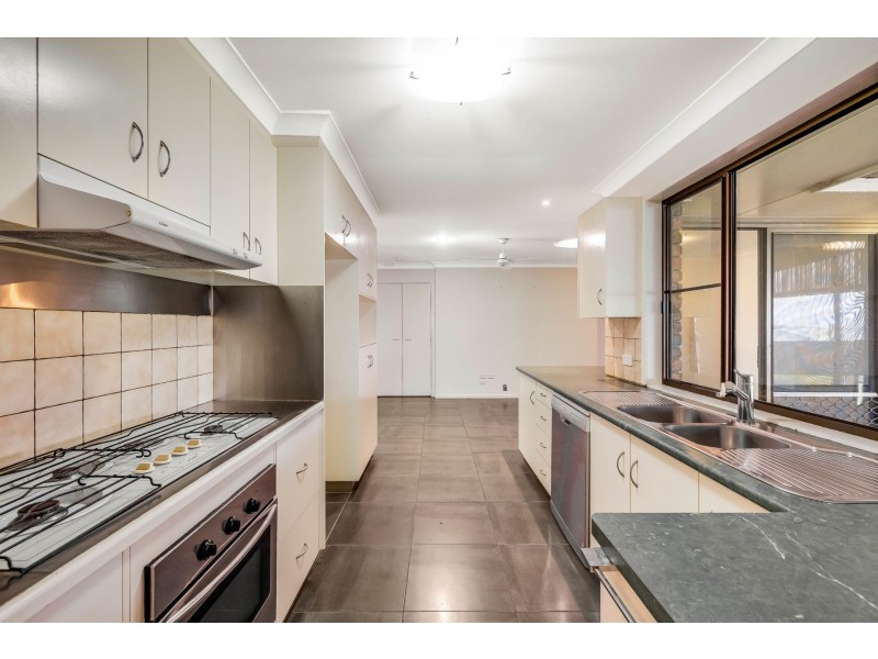 28 Banksia Street, Newtown QLD 4350