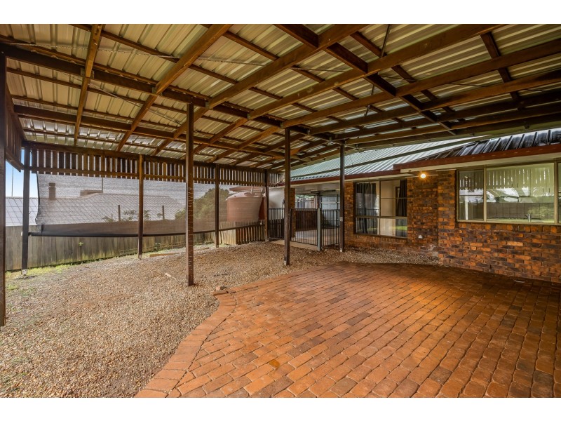 28 Banksia Street, Newtown QLD 4350