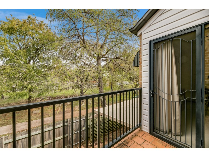 3/6 Creek Street, East Toowoomba QLD 4350