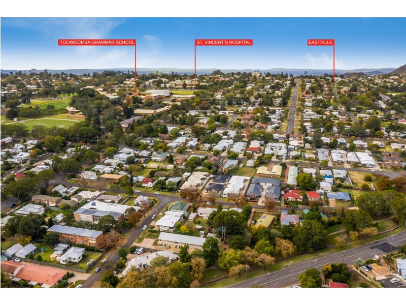 3/6 Creek Street, East Toowoomba QLD 4350