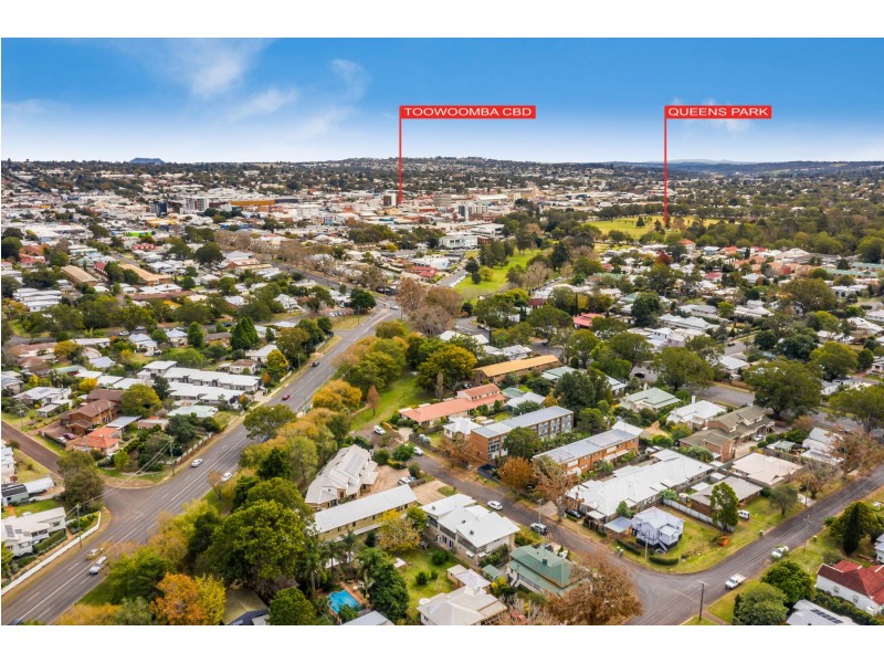 3/6 Creek Street, East Toowoomba QLD 4350