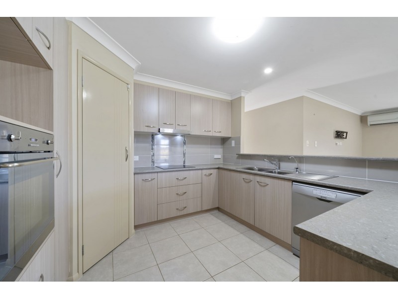 6 Massey Street, Kingsthorpe QLD 4400