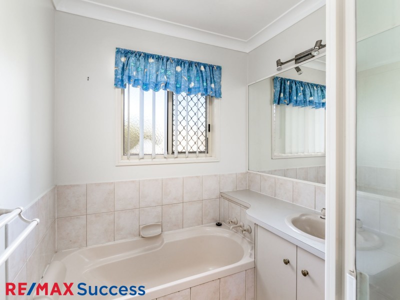 26 Strathconan Drive, Glenvale QLD 4350