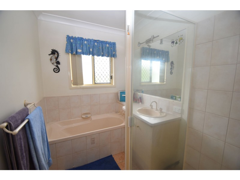 26 Strathconan Drive, Glenvale QLD 4350