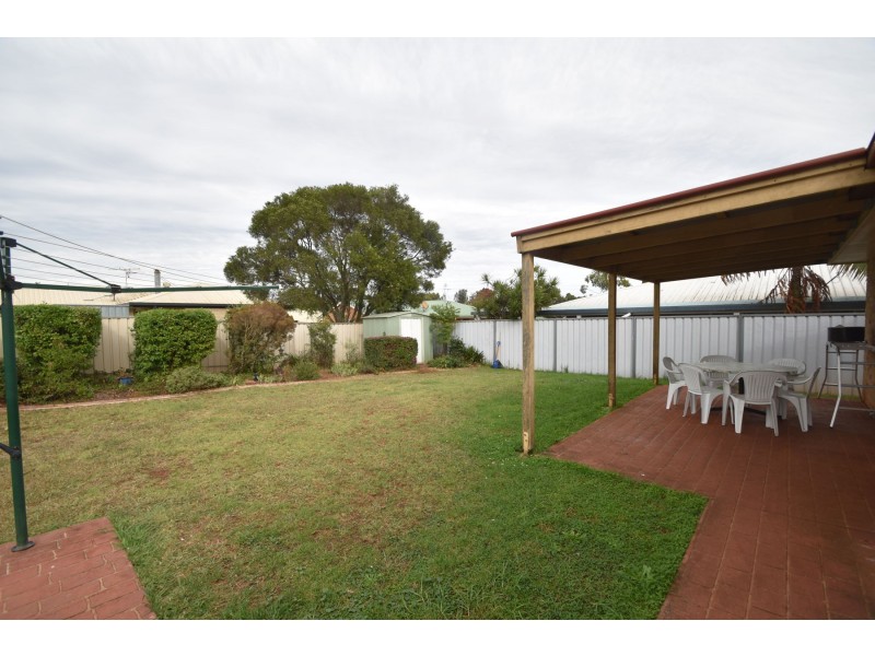 26 Strathconan Drive, Glenvale QLD 4350